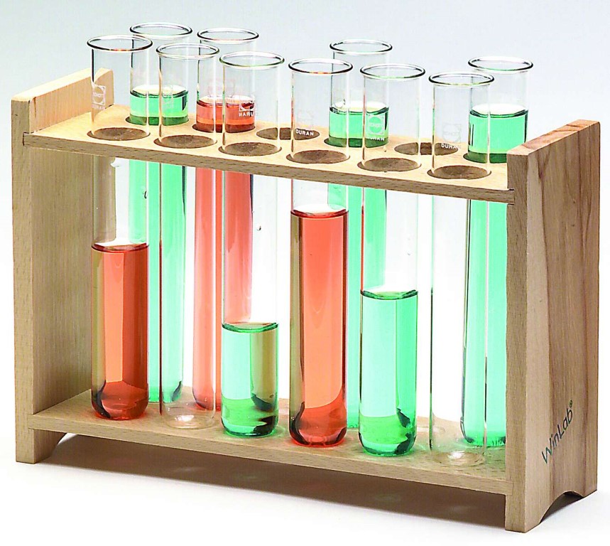 Reagenzglas-Gestell aus Holz