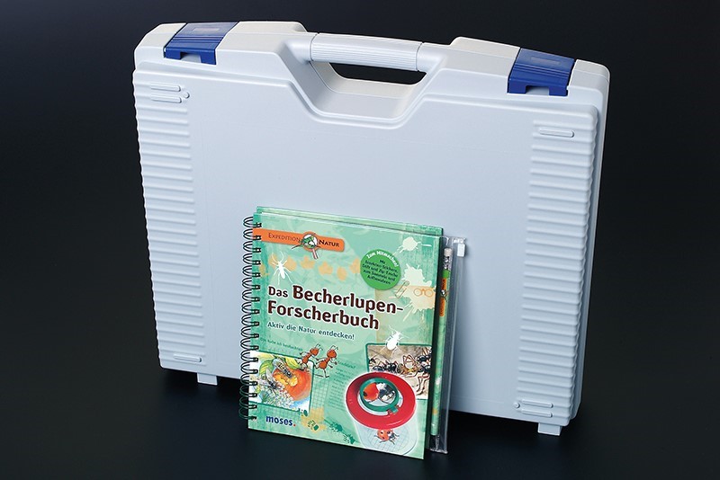 Becherlupenkoffer mit 24 Lupen und Buch