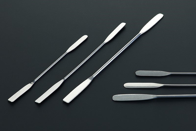 Doppelspatel aus Edelstahl