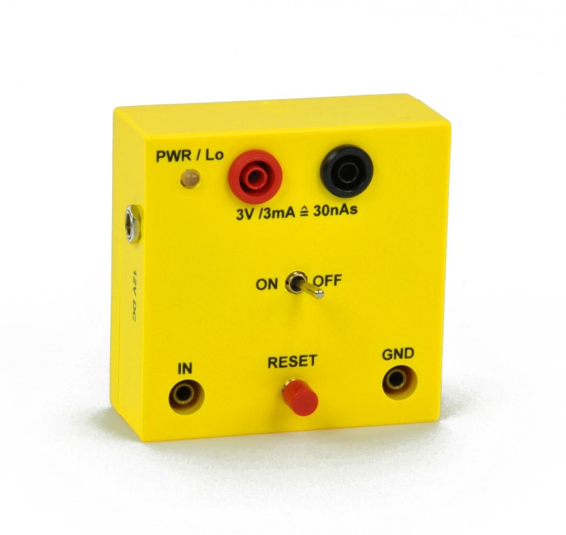 Elektrometerverstärker, magnethaftend