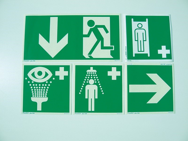 Rettungszeichen Größe 200x400 mm Notausgang (Symbol)