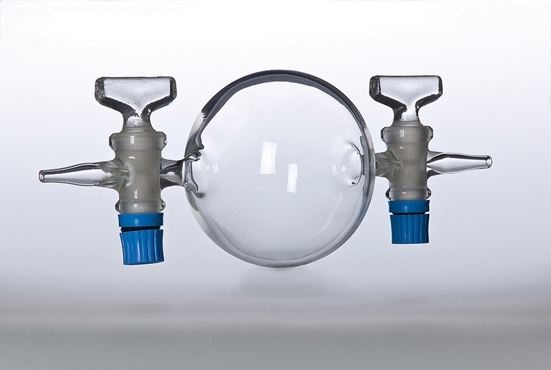 Gaswägekugel mit 2 Hähnen